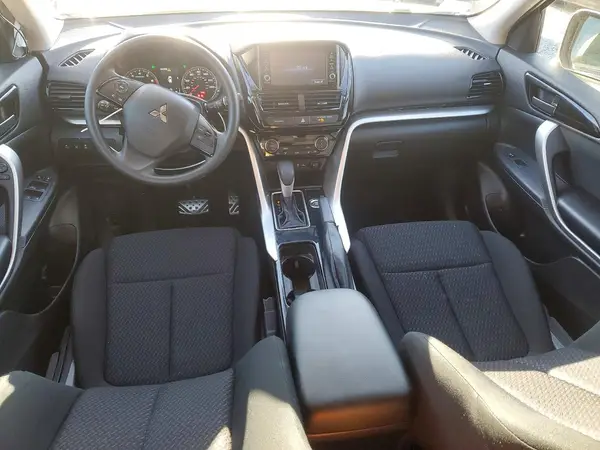 JA4ATUAA1RZ000991 2024 MITSUBISHI ECLIPSE CROSS - Image 8