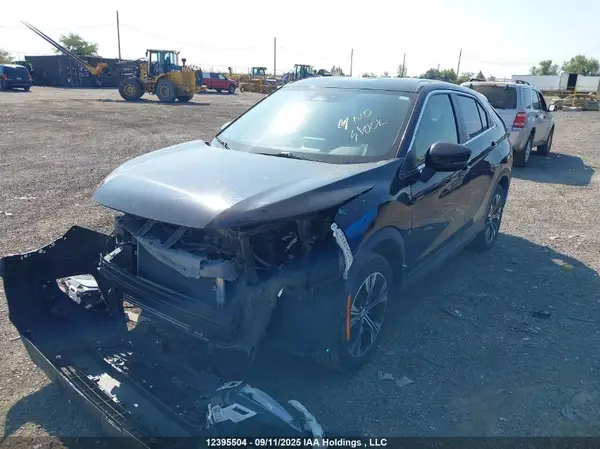 JA4ATUAA2NZ600672 2022 MITSUBISHI ECLIPSE CROSS - Image 2