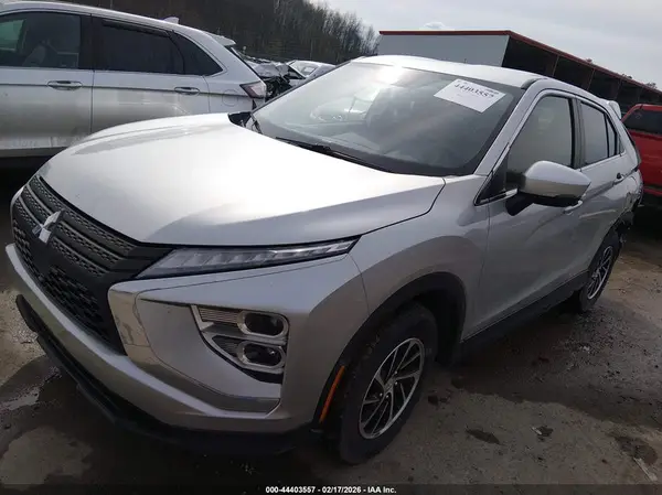 JA4ATUAA2PZ001192 2023 MITSUBISHI ECLIPSE CROSS - Image 2