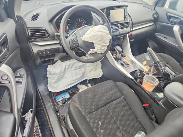 JA4ATUAA2PZ041403 2023 MITSUBISHI ECLIPSE CROSS - Image 8