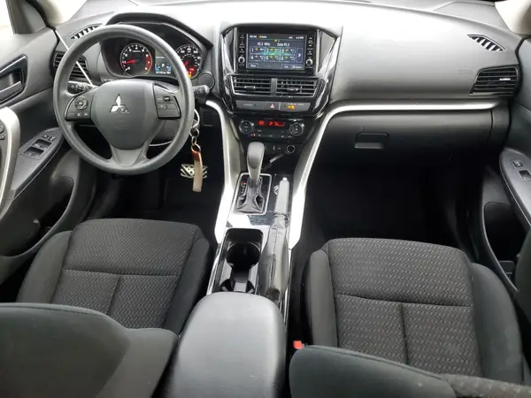 JA4ATUAA2PZ055186 2023 MITSUBISHI ECLIPSE CROSS - Image 8