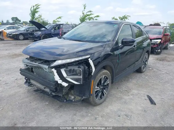 JA4ATUAA2PZ608919 2023 MITSUBISHI ECLIPSE CROSS - Image 2