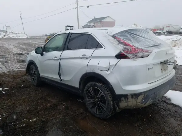 JA4ATUAA2RZ619549 2024 MITSUBISHI ECLIPSE CROSS - Image 2