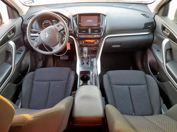 JA4ATUAA3NZ033890 2022 MITSUBISHI ECLIPSE CROSS - Image 8