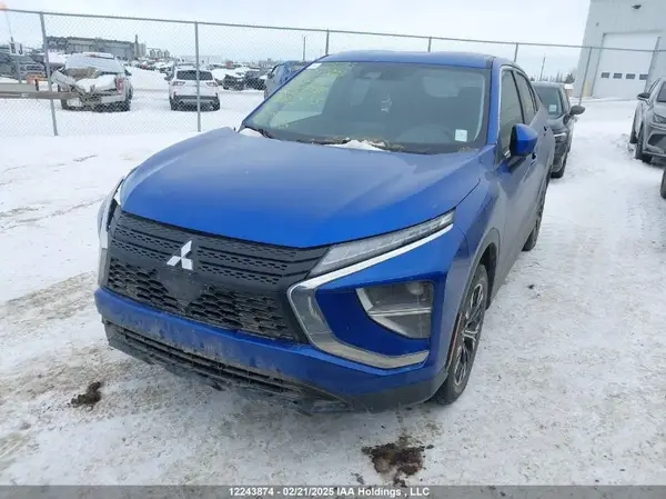 JA4ATUAA3NZ602480 2022 MITSUBISHI ECLIPSE CROSS - Image 2