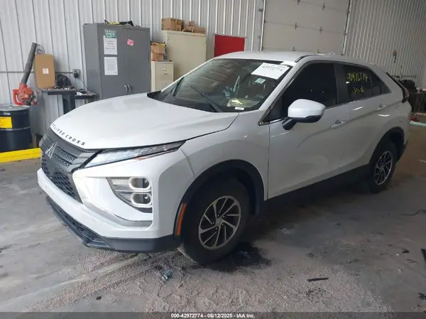 JA4ATUAA3PZ003579 2023 MITSUBISHI ECLIPSE CROSS - Image 2