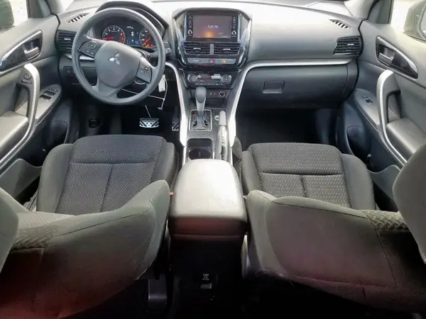 JA4ATUAA3RZ036536 2024 MITSUBISHI ECLIPSE CROSS - Image 8