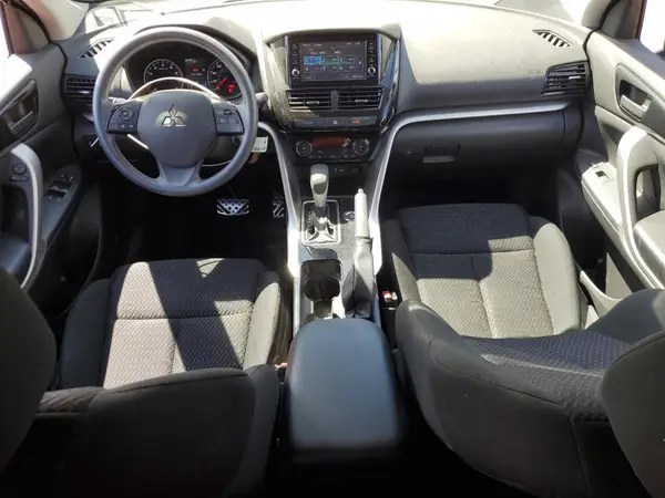 JA4ATUAA4NZ052092 2022 MITSUBISHI ECLIPSE CROSS - Image 8