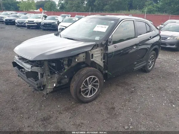 JA4ATUAA4RZ046055 2024 MITSUBISHI ECLIPSE CROSS - Image 2