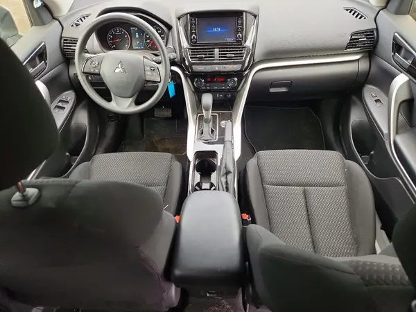JA4ATUAA4SZ047356 2025 MITSUBISHI ECLIPSE CROSS - Image 8