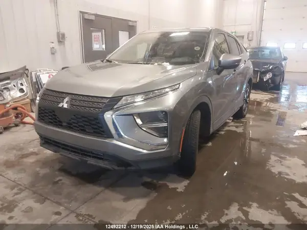 JA4ATUAA4SZ620692 2025 MITSUBISHI ECLIPSE CROSS - Image 2