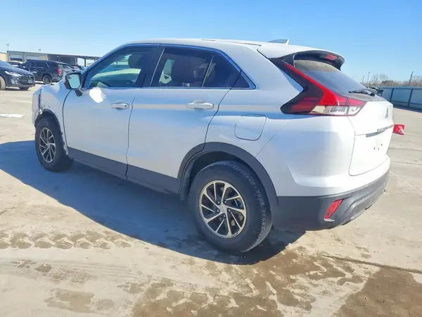 JA4ATUAA5NZ002091 2022 MITSUBISHI ECLIPSE CROSS - Image 2