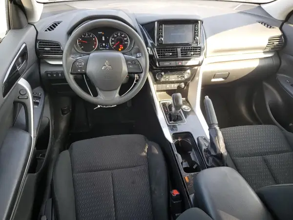 JA4ATUAA5NZ055230 2022 MITSUBISHI ECLIPSE CROSS - Image 8