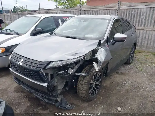 JA4ATUAA6NZ600335 2022 MITSUBISHI ECLIPSE CROSS - Image 2
