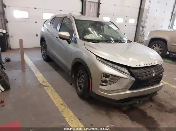 JA4ATUAA6PZ003818 2023 MITSUBISHI ECLIPSE CROSS - Image 1