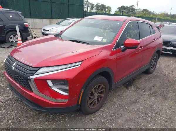 JA4ATUAA7NZ069212 2022 MITSUBISHI ECLIPSE CROSS - Image 2
