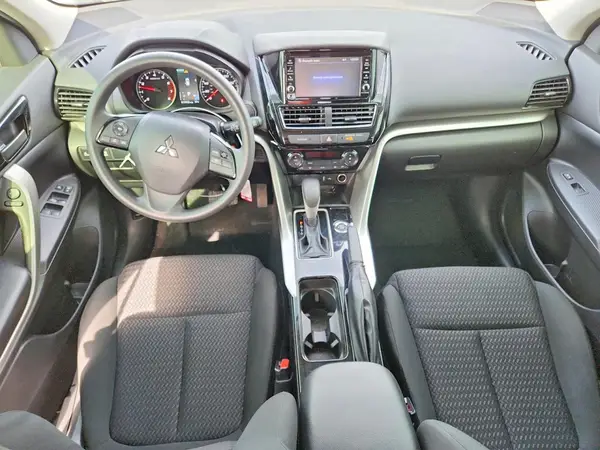 JA4ATUAA7PZ000314 2023 MITSUBISHI ECLIPSE CROSS - Image 8