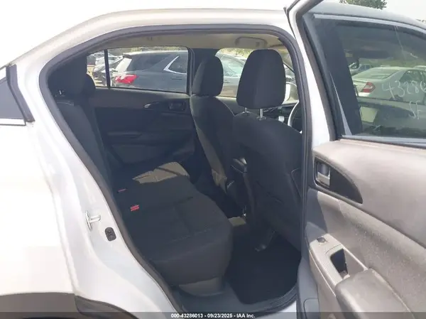 JA4ATUAA7PZ033636 2023 MITSUBISHI ECLIPSE CROSS - Image 8