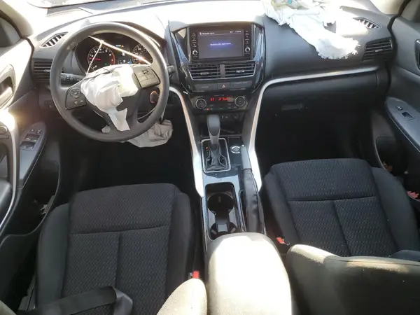 JA4ATUAA7RZ027922 2024 MITSUBISHI ECLIPSE CROSS - Image 8
