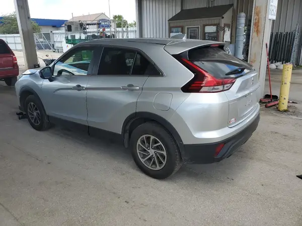 JA4ATUAA8NZ069137 2022 MITSUBISHI ECLIPSE CROSS - Image 2