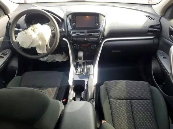 JA4ATUAA8RZ041246 2024 MITSUBISHI ECLIPSE CROSS - Image 8