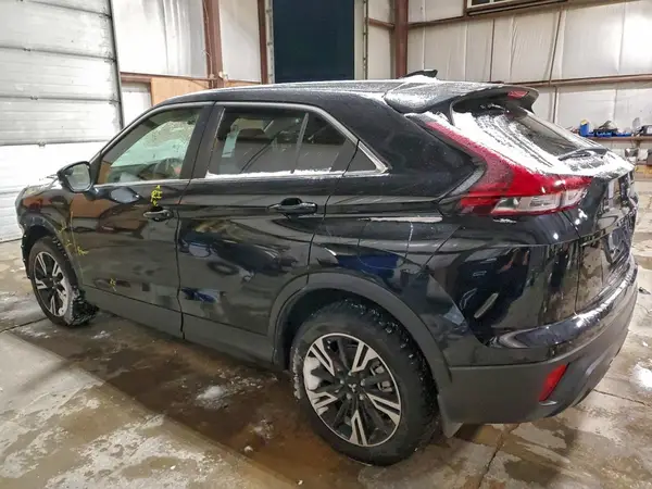 JA4ATUAA8SZ619948 2025 MITSUBISHI ECLIPSE CROSS - Image 2