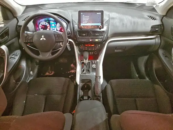 JA4ATUAA8SZ619948 2025 MITSUBISHI ECLIPSE CROSS - Image 8