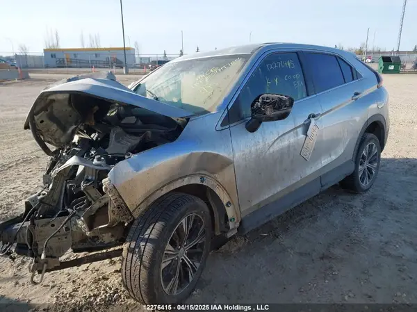 JA4ATUAAXNZ613704 2022 MITSUBISHI ECLIPSE CROSS - Image 2