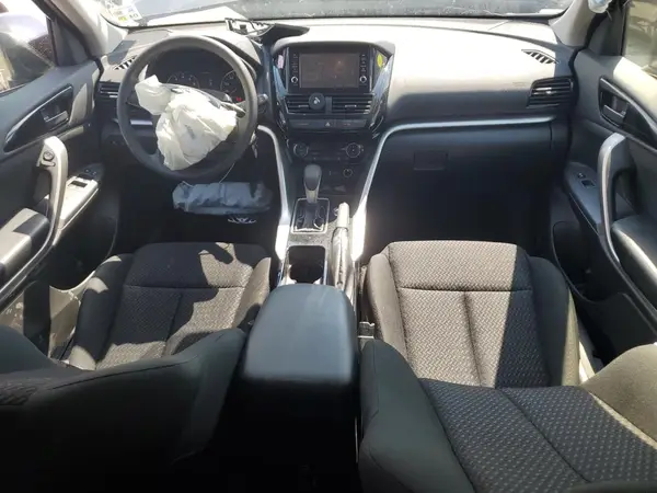 JA4ATUAAXRZ052331 2024 MITSUBISHI ECLIPSE CROSS - Image 8