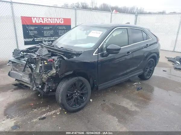 JA4ATVAA0NZ000559 2022 MITSUBISHI ECLIPSE CROSS - Image 2