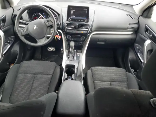 JA4ATVAA0NZ002277 2022 MITSUBISHI ECLIPSE CROSS - Image 8