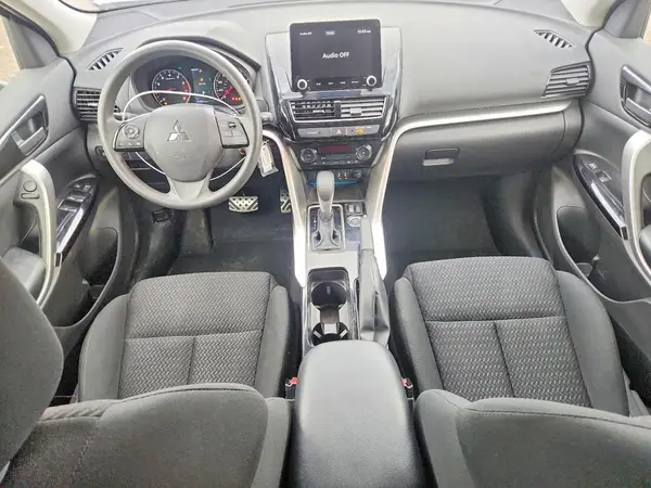 JA4ATVAA0NZ002442 2022 MITSUBISHI ECLIPSE CROSS - Image 8