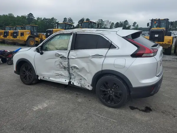 JA4ATVAA0NZ014431 2022 MITSUBISHI ECLIPSE CROSS - Image 2