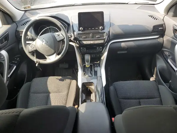 JA4ATVAA0PZ004310 2023 MITSUBISHI ECLIPSE CROSS - Image 8