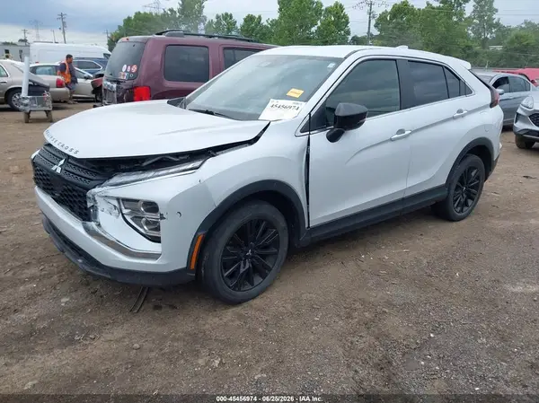 JA4ATVAA0PZ005263 2023 MITSUBISHI ECLIPSE CROSS - Image 2