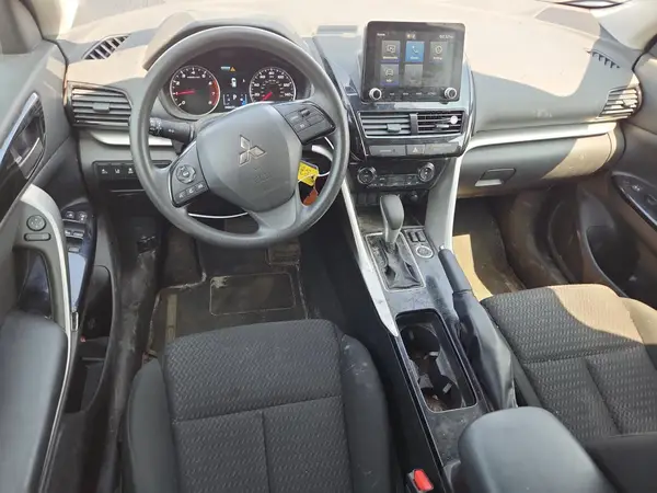 JA4ATVAA0PZ005764 2023 MITSUBISHI ECLIPSE CROSS - Image 8