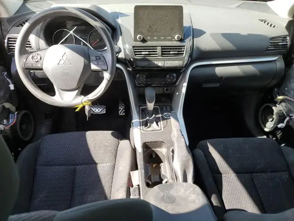 JA4ATVAA0PZ050882 2023 MITSUBISHI ECLIPSE CROSS - Image 8