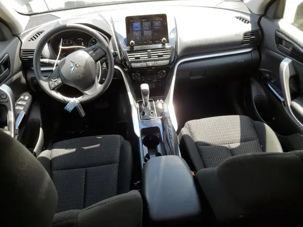 JA4ATVAA0RZ002639 2024 MITSUBISHI ECLIPSE CROSS - Image 8