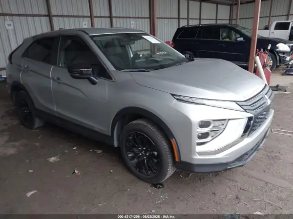 JA4ATVAA0RZ073419 2024 MITSUBISHI ECLIPSE CROSS - Image 1