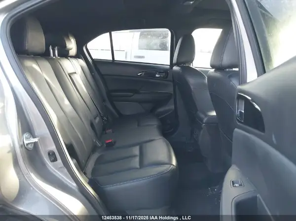JA4ATVAA0RZ632743 2024 MITSUBISHI ECLIPSE CROSS - Image 8
