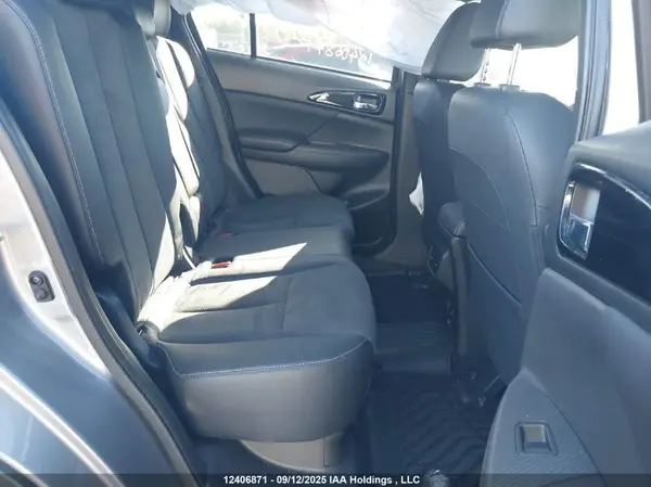 JA4ATVAA1NZ601270 2022 MITSUBISHI ECLIPSE CROSS - Image 8