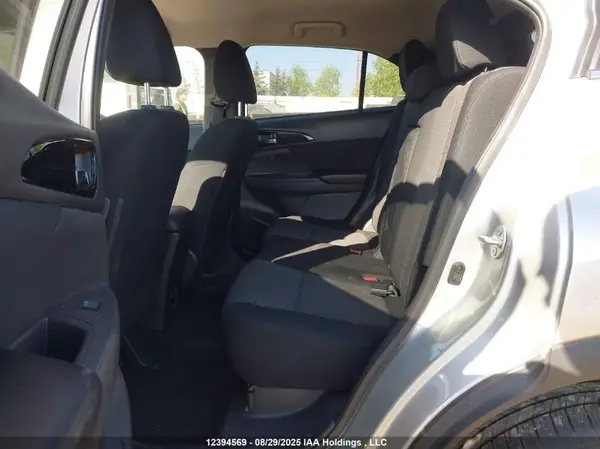 JA4ATVAA1NZ611636 2022 MITSUBISHI ECLIPSE CROSS - Image 8