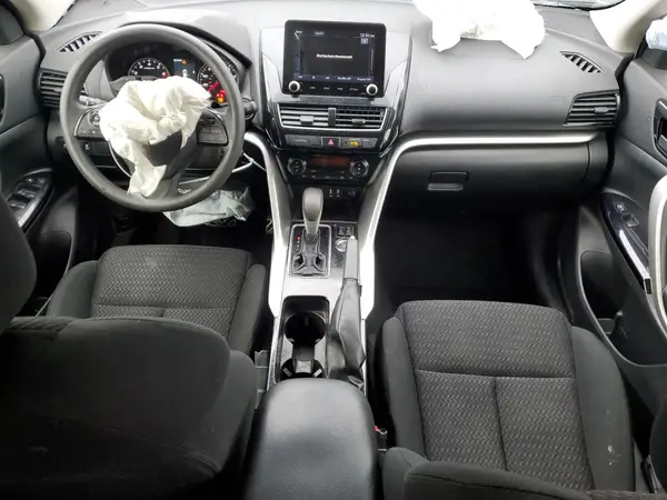 JA4ATVAA1PZ053953 2023 MITSUBISHI ECLIPSE CROSS - Image 8
