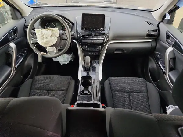 JA4ATVAA1RZ050120 2024 MITSUBISHI ECLIPSE CROSS - Image 8