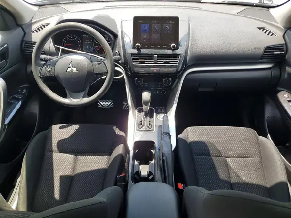 JA4ATVAA2NZ013829 2022 MITSUBISHI ECLIPSE CROSS - Image 8