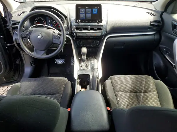 JA4ATVAA2NZ046359 2022 MITSUBISHI ECLIPSE CROSS - Image 8