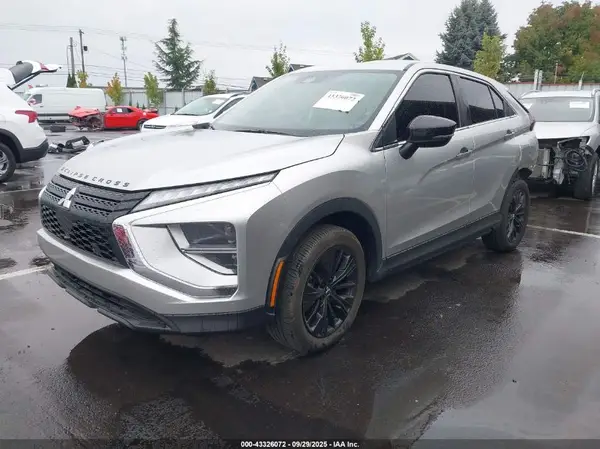 JA4ATVAA2NZ054008 2022 MITSUBISHI ECLIPSE CROSS - Image 2