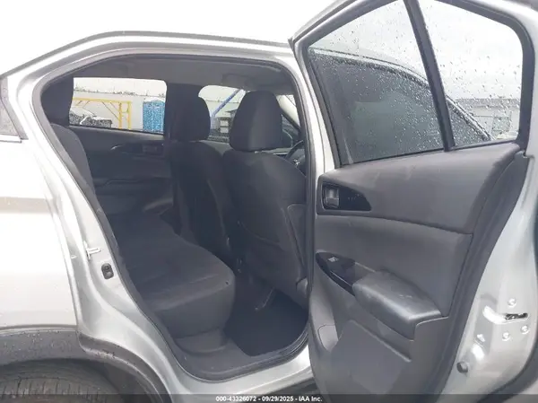 JA4ATVAA2NZ054008 2022 MITSUBISHI ECLIPSE CROSS - Image 8