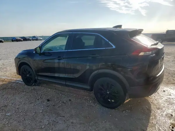 JA4ATVAA2PZ002185 2023 MITSUBISHI ECLIPSE CROSS - Image 2