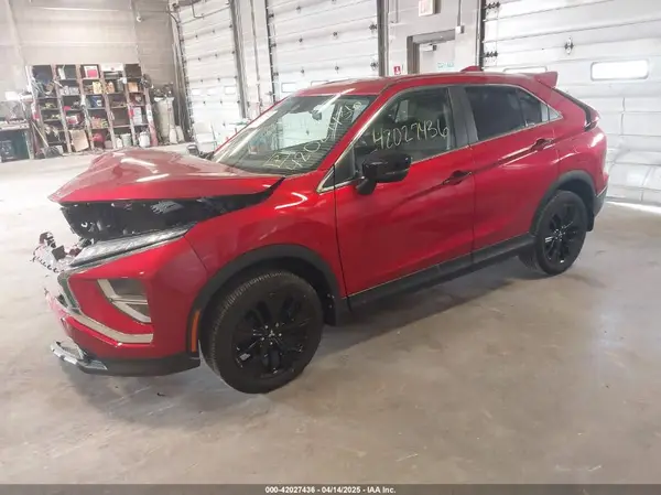 JA4ATVAA3NZ042272 2022 MITSUBISHI ECLIPSE CROSS - Image 2